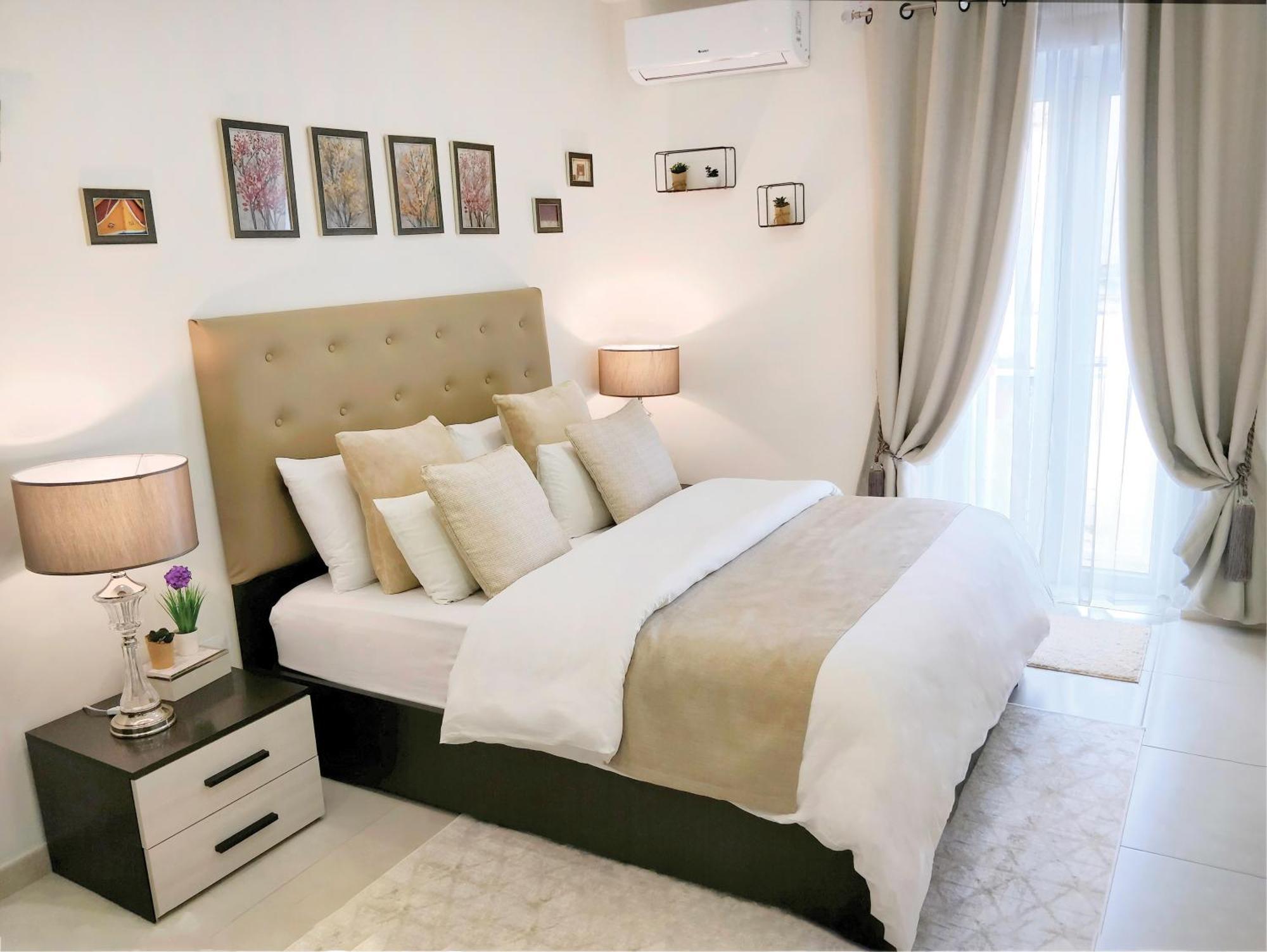 Central Rooms - Near Valletta & Sliema - Best Bus Lines Hamrun Exteriör bild